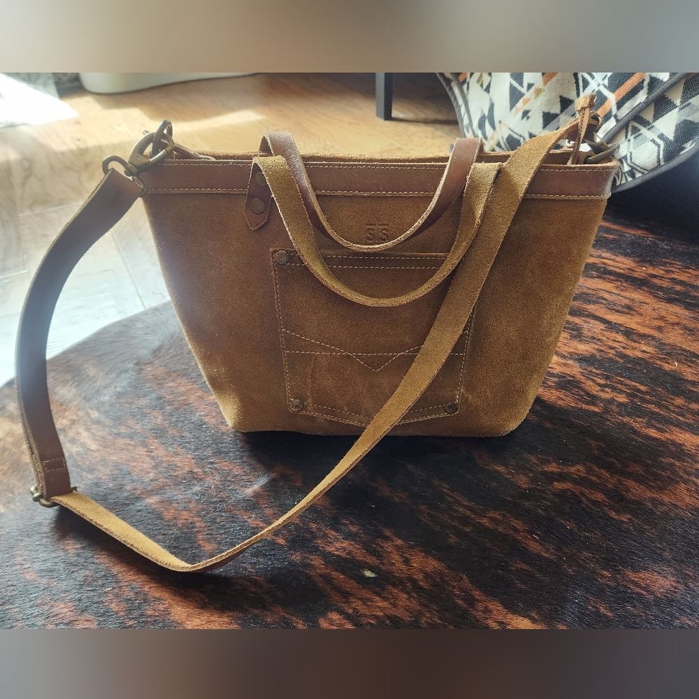 STS Ranch roughout tote